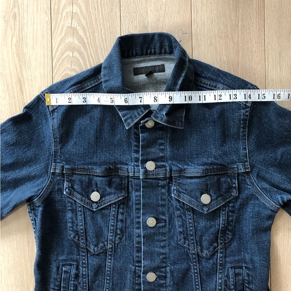 Uniqlo Classic Blue Jean Jacket Size S - Picture 2 of 12
